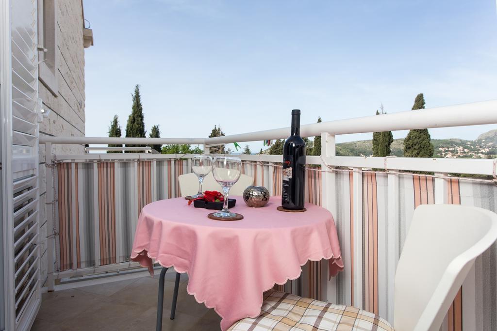 Apartments Mira Млини Экстерьер фото