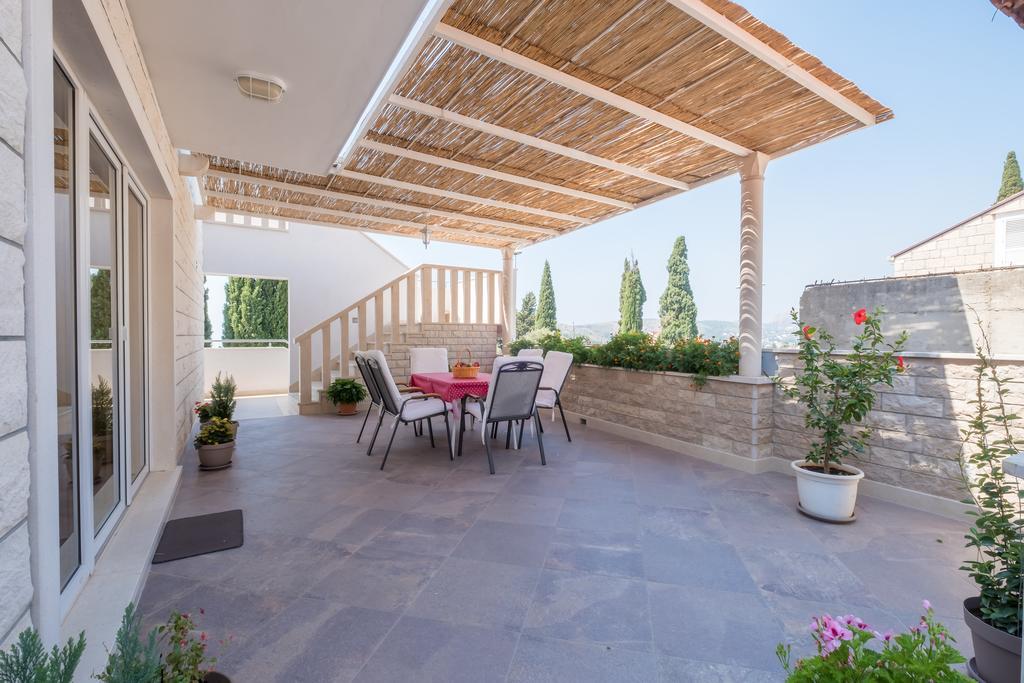 Apartments Mira Млини Экстерьер фото